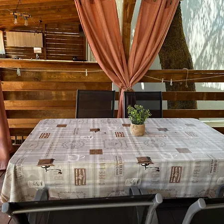 Divoto Zove Luxusní stan Carevo